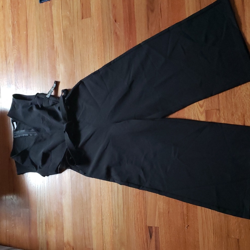 New York and Company  Small black cropped jumper